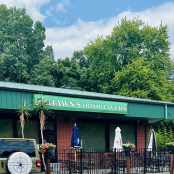 Shawn's Irish Tavern - Outside of the restaurant/tavern, with outdoor patio - Irish Near Me - Sylvania, Ohio