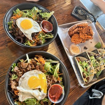 Seoul Taco - Feeeewd! - Food Trucks Near Me - St. Louis, Missouri