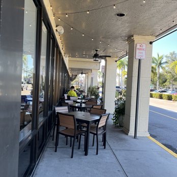 Thee City’s Grill - Outdoor seating - American Near Me - Naples, Florida Thee City’s Grill - Outdoor seating - American Near Me - Naples, Florida