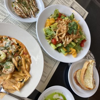 Kula Bistro - Oriental Chicken Salad, Vodka Pomodoro with shrimp & scallops (on the side) - Italian Near Me - Kula, Hawaii Kula Bistro - Oriental Chicken Salad, Vodka Pomodoro with shrimp & scallops (on the side) - Italian Near Me - Kula, Hawaii