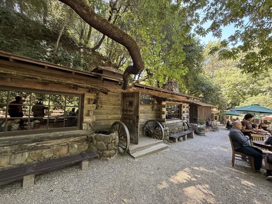 Cold Spring Tavern by null