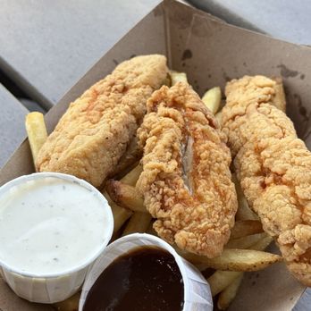 The Hook - Chicken strips with fries - Seafood Near Me - San Francisco, California