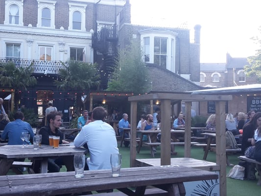 People's Park Tavern by null