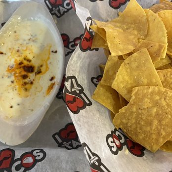 Tacos D Amor - Chorizo and Chips - Mexican Near Me - Louisville, Kentucky