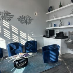Revitalize SkinMD - Beautiful ambiance!