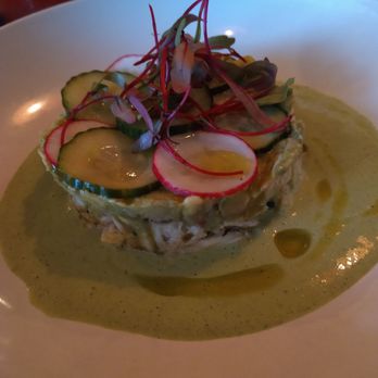 Urban Kitchen - Crab and avocado salad - New American Near Me - Corolla, North Carolina