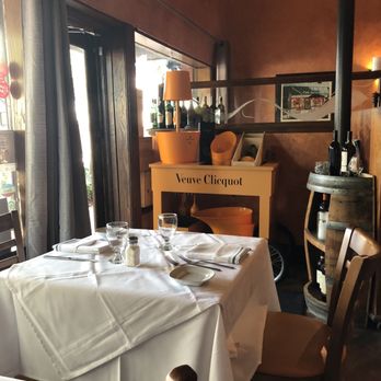 Cafe Amici Downtown - Entrance - Italian Near Me - Sarasota, Florida
