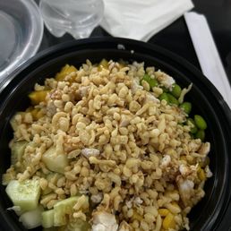 Poke chicken mango brown rice cucumber corn poke sauce Poke chicken mango brown rice cucumber corn poke sauce