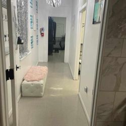 Vanity Fur Pet Salon & Boutique