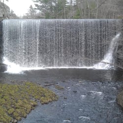 Puffer's Pond - Waterfall