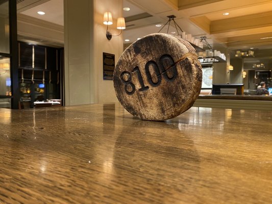 8100 Mountainside Bar & Grill by null