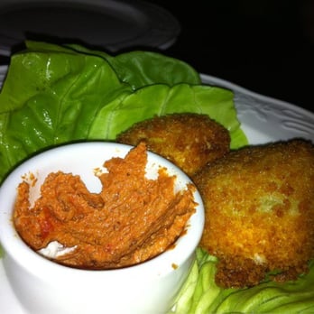 1886 Cafe & Bakery - Stuffed artichokes - American Near Me - Austin, Texas