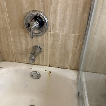 Golden Nugget - This is the shower in our first room in the Gold tower. This was a paid up grade room too! - Hotels Near Me - Las Vegas, Nevada Golden Nugget - This is the shower in our first room in the Gold tower. This was a paid up grade room too! - Hotels Near Me - Las Vegas, Nevada