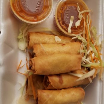 Thai Lotus - 2 orders of spring rolls & sauce ($6.44) - Thai Near Me - North Brunswick, New Jersey