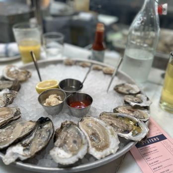 The Darling Oyster Bar - Great vibe amazing service and fresh oysters - Seafood Near Me - Savannah, Georgia The Darling Oyster Bar - Great vibe amazing service and fresh oysters - Seafood Near Me - Savannah, Georgia
