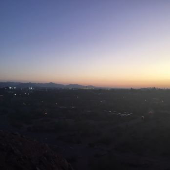 Hole-in-the-Rock - View - Hiking Near Me - Phoenix, Arizona