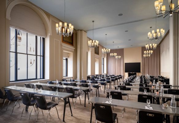 Hotel Washington by null