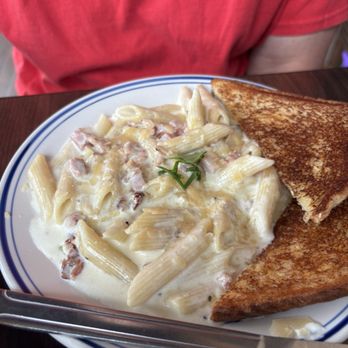 Cream and Sugar Cafe - Pasta carbonara - Breakfast & Brunch Near Me - Iuka, Mississippi Cream and Sugar Cafe - Pasta carbonara - Breakfast & Brunch Near Me - Iuka, Mississippi