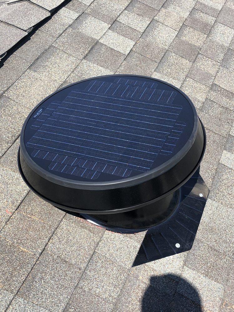 Slide of Escamilla’s Roofing and Rain Gutters