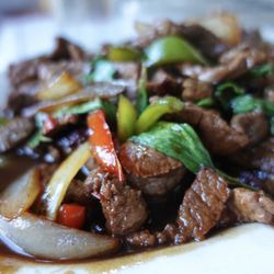 Saladang - Basil and chili beef