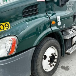 Fifth Wheel Trucking School