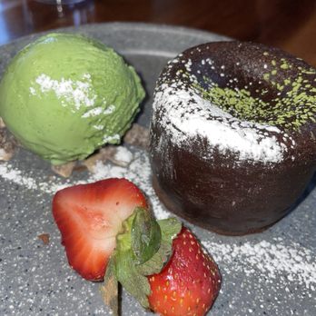 U :Dessert Story - ORGANIC CHOCOLATE MATCHA LAVA CAKE - Desserts Near Me - Berkeley, California U :Dessert Story - ORGANIC CHOCOLATE MATCHA LAVA CAKE - Desserts Near Me - Berkeley, California