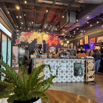 Salt - Breakfast & Brunch Near Me - Lincoln City, Oregon Salt - Breakfast & Brunch Near Me - Lincoln City, Oregon