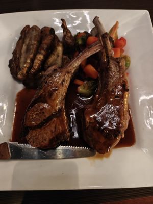 Beau's on the River by null