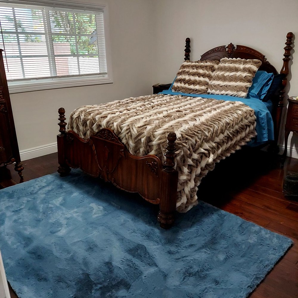 Rug Factory Plus - Rug and faux chinchilla bedspread with matching pillows sold separately. - Home Decor Near Me - Commerce, California Rug Factory Plus - Rug and faux chinchilla bedspread with matching pillows sold separately. - Home Decor Near Me - Commerce, California