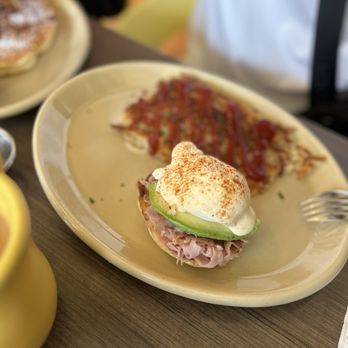 Snooze, an A.M. Eatery - 1/2 order of eggs Benedict - Breakfast & Brunch Near Me - Kyle, Texas