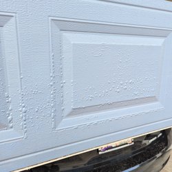 Major League Painting - Paint bubbling up on garage door.