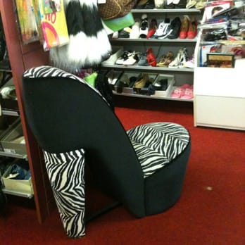 Shoe and Boot Outlet - Thrift Stores Near Me - Memphis, Tennessee