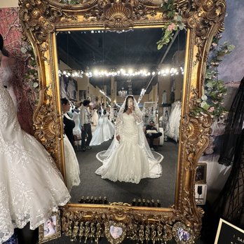 Debbie's Bridal - Bridal Near Me - Los Angeles, California