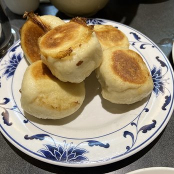 Chung Shin Yuan - Pan fried buns (生煎包) - Chinese Near Me - Newton, Massachusetts Chung Shin Yuan - Pan fried buns (生煎包) - Chinese Near Me - Newton, Massachusetts