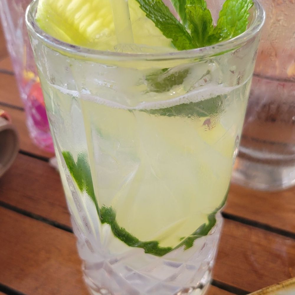 SiX Tampa - This one was perfect! So refreshing and light. - Cocktail Bars Near Me - Tampa, Florida SiX Tampa - This one was perfect! So refreshing and light. - Cocktail Bars Near Me - Tampa, Florida