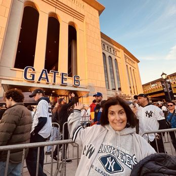 Yankee Stadium - Stadiums & Arenas Near Me - Bronx, New York Yankee Stadium - Stadiums & Arenas Near Me - Bronx, New York