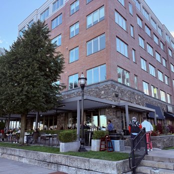 HAVEN Riverfront Restaurant & Bar - Outside dining - New American Near Me - Edgewater, New Jersey HAVEN Riverfront Restaurant & Bar - Outside dining - New American Near Me - Edgewater, New Jersey