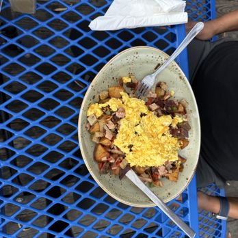 The Sardine Can - All meat scramble (added peppers) - Seafood Near Me - Vallejo, California The Sardine Can - All meat scramble (added peppers) - Seafood Near Me - Vallejo, California