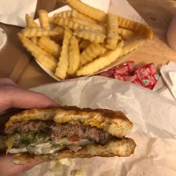 Fountain Drive-In - Deluxe burger without relish and fries - American Near Me - Arlington, Washington