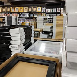 Jerry's Artarama Retail Stores - Ready-Made, Open-Back, Table Top Frames
