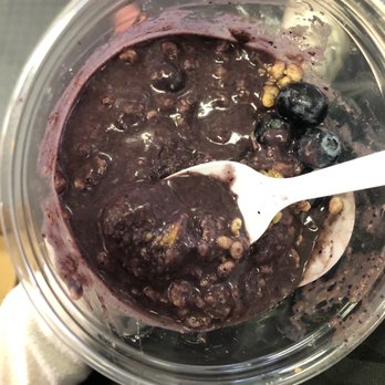 The Blended Berry - protein bowl: with "no peanut butter" - Juice Bars & Smoothies Near Me - Buzzards Bay, Massachusetts