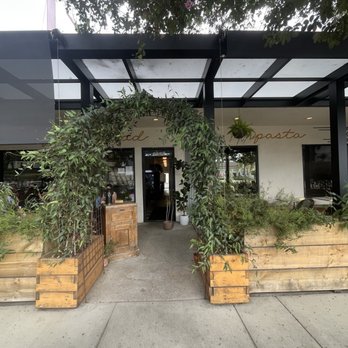 Nonna Mercato - Front, beautiful patio - Bakeries Near Me - Long Beach, California