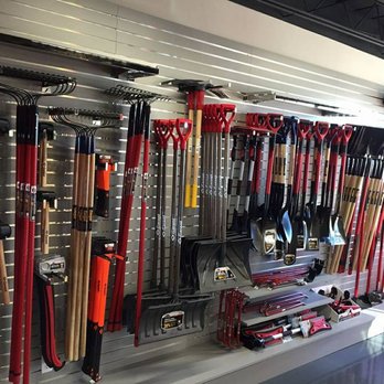 Route 611 Construction Supply - Shovels, brooms, rakes and more tools and equipment. - Safety Equipment Near Me - Toronto, Ontario