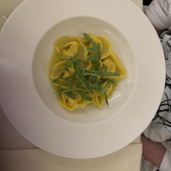 La Taverna del Leone - Lobster Raviolis - Italian Near Me - Positano, SA La Taverna del Leone - Lobster Raviolis - Italian Near Me - Positano, SA
