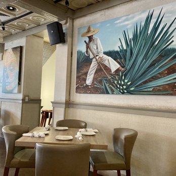 Primos Locos - Mexican Near Me - Elmhurst, Illinois