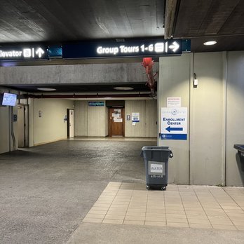 US Customs & Border Protection - Entrance is the brown door in the middle (intercom is on the left of the door). - Police Departments Near Me - Honolulu, Hawaii