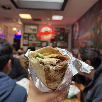 La Taqueria - super burrito el dorado style - Mexican Near Me - San Francisco, California La Taqueria - super burrito el dorado style - Mexican Near Me - San Francisco, California