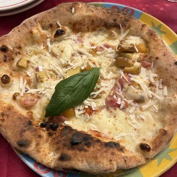 Rossopomodoro - Cafuncella Pizza - Napoletana Near Me - Venezia, VE Rossopomodoro - Cafuncella Pizza - Napoletana Near Me - Venezia, VE