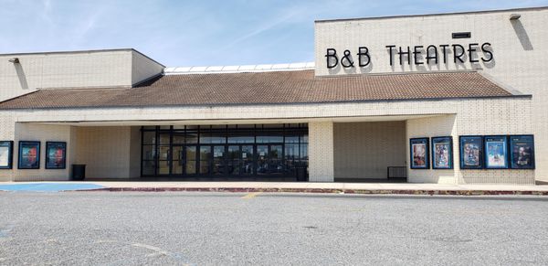 B&B Theatres Port Arthur Central Mall 10