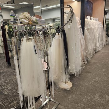 David's Bridal - Brides accessories - Bridal Near Me - Austin, Texas